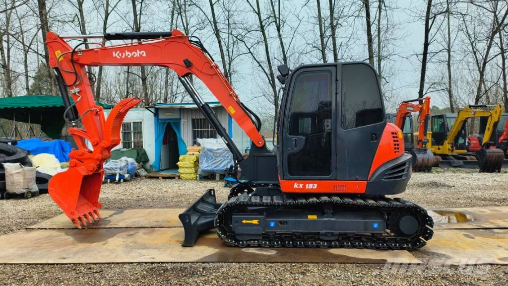Kubota KX 183 小型挖土機/掘鑿機<7t(小型挖掘機)