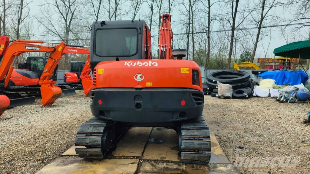 Kubota KX 183 小型挖土機/掘鑿機<7t(小型挖掘機)