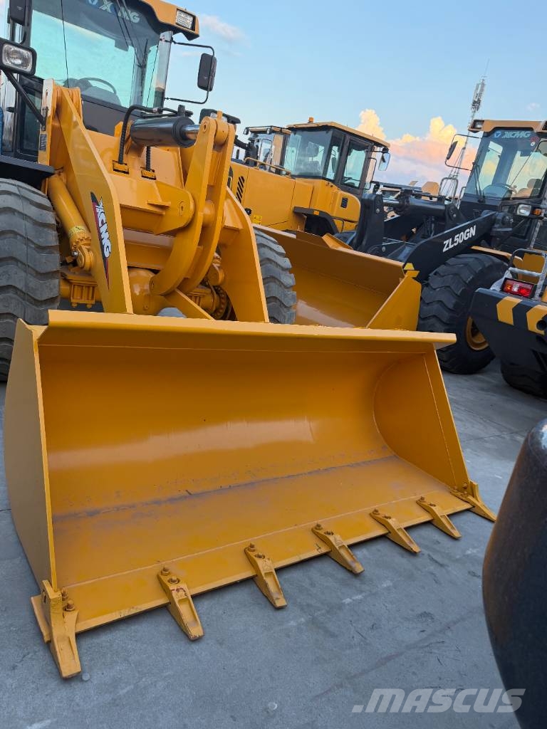 XCMG LW 300 FN Plenty of wheel loaders in stock 휠로우더