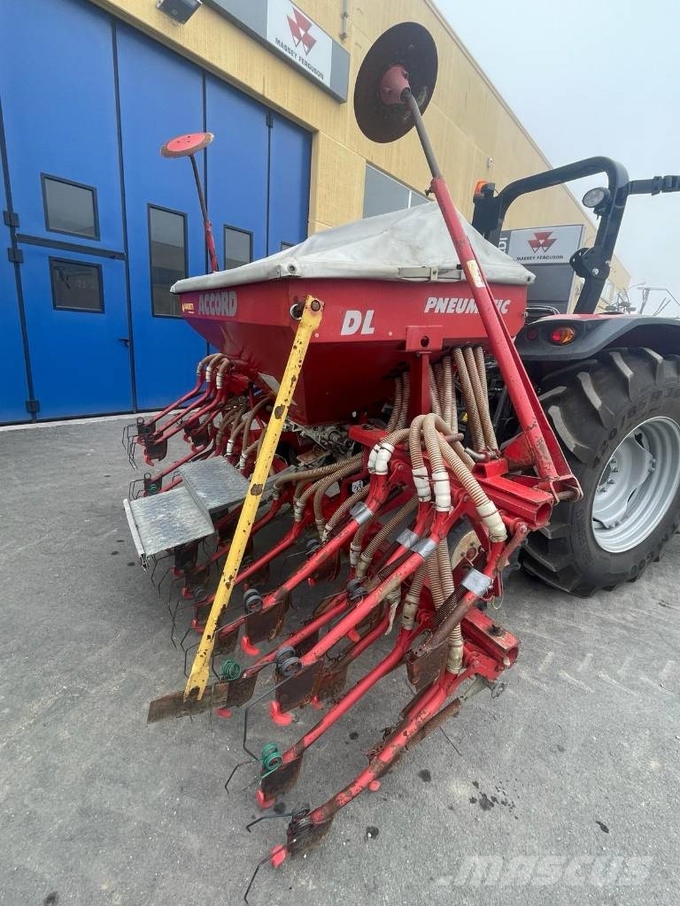 Accord DL 45 Sejačice