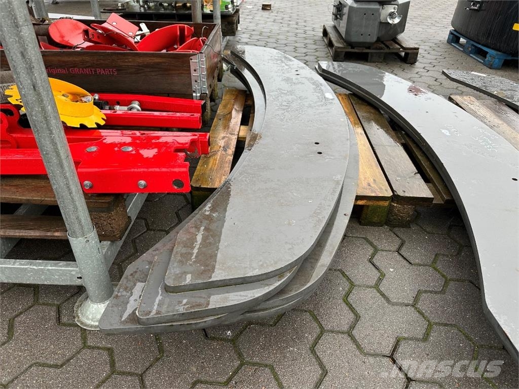 CLAAS 6 Heckgewichte a 170 kg für Jaguar Сільгосптехніка - Інші