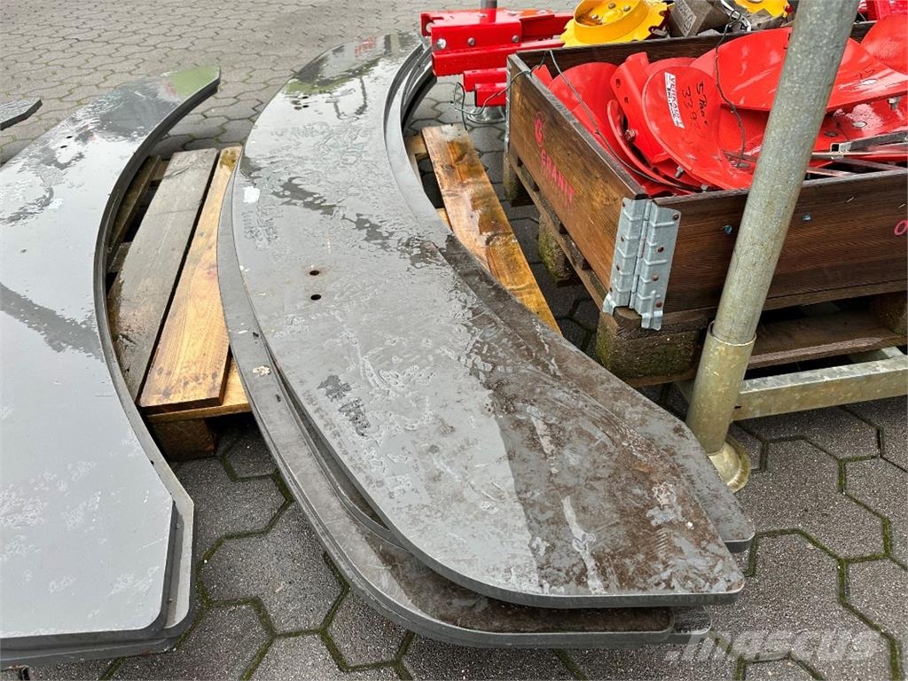 CLAAS 6 Heckgewichte a 170 kg für Jaguar Сільгосптехніка - Інші