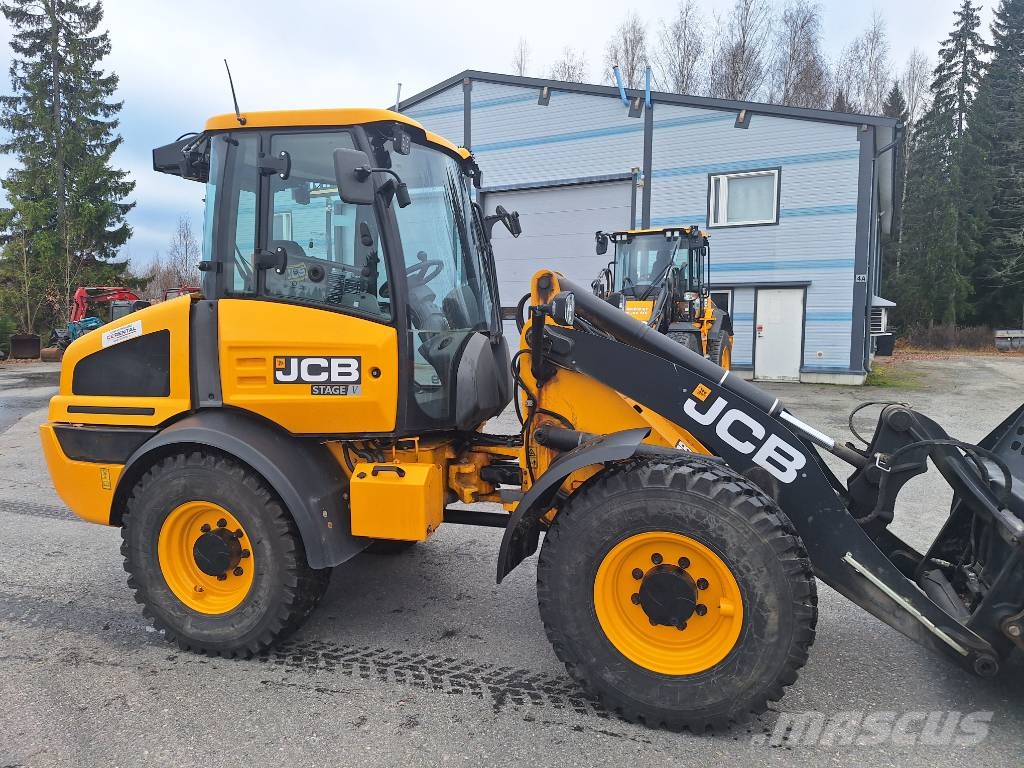 JCB 409 SV لوادر بعجل