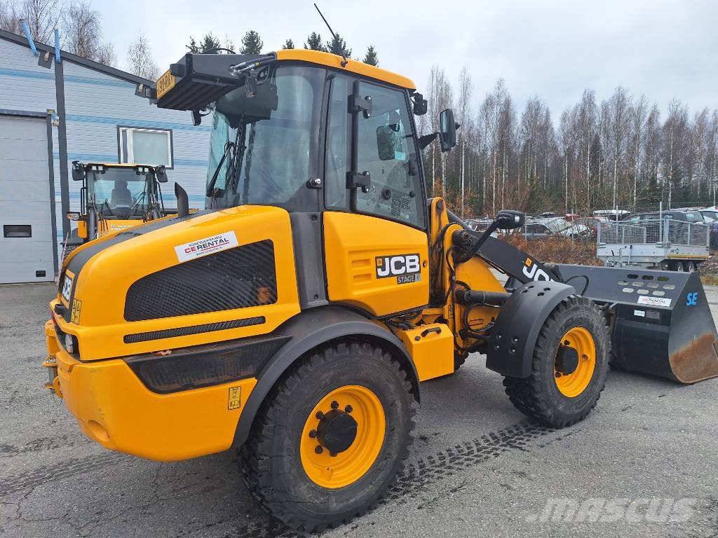JCB 409 SV لوادر بعجل
