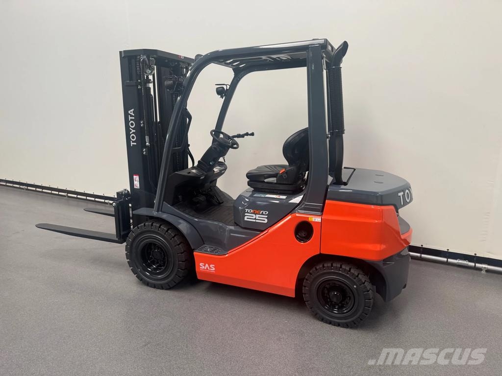 Toyota 52-8 FDF 25 Diesel heftrucks