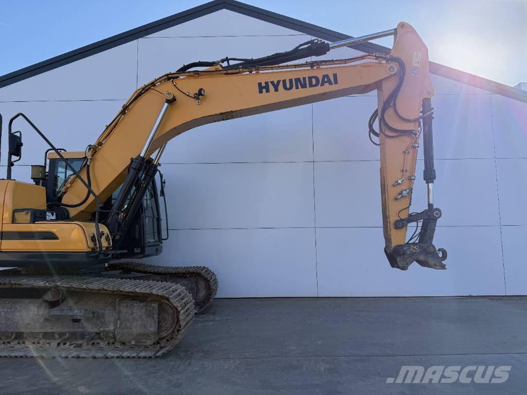 Hyundai HX220L - 360° Camera / Automatic Greasing Rupsgraafmachines