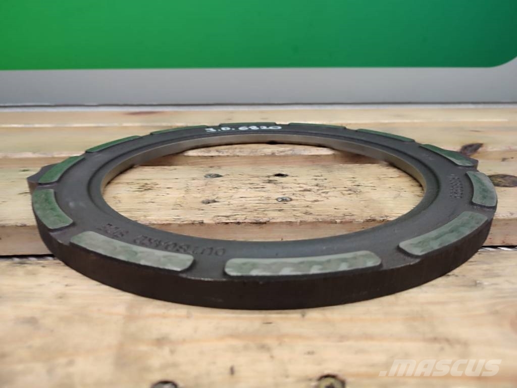 John Deere BRAKE PRESSURE PLATE R333929 JOHN DEERE 6820 Kočnice