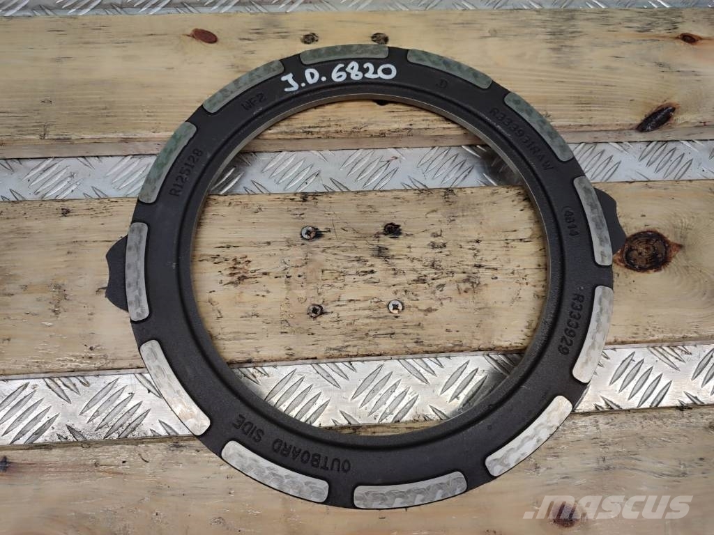 John Deere BRAKE PRESSURE PLATE R333929 JOHN DEERE 6820 Kočnice
