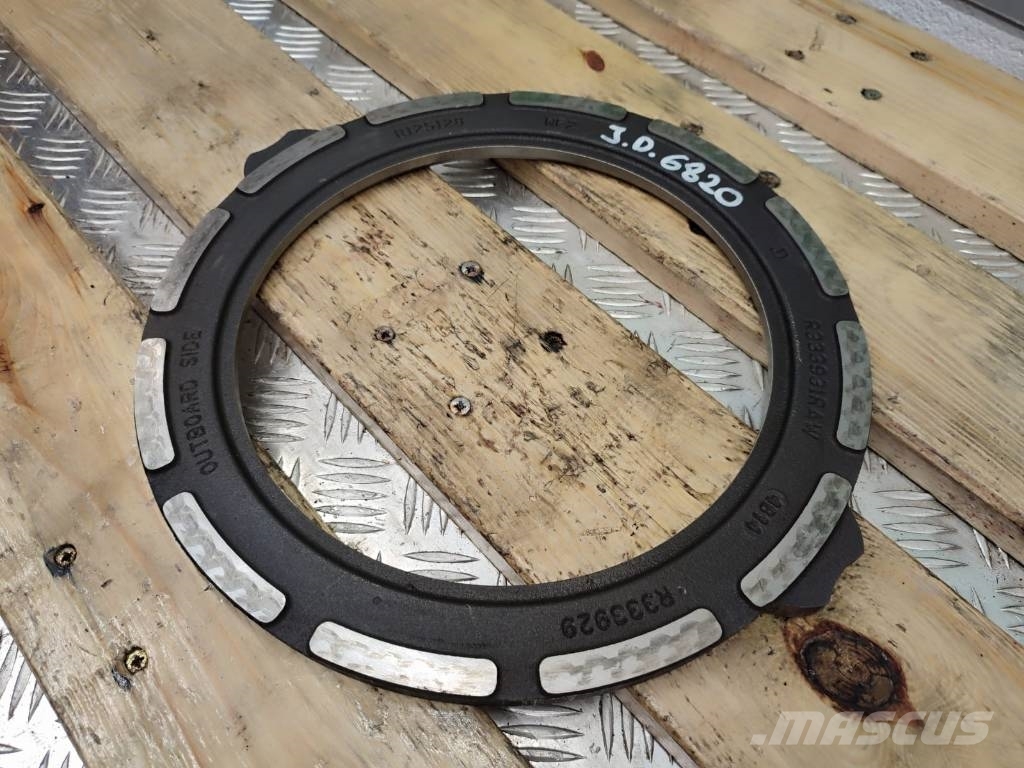 John Deere BRAKE PRESSURE PLATE R333929 JOHN DEERE 6820 Kočnice