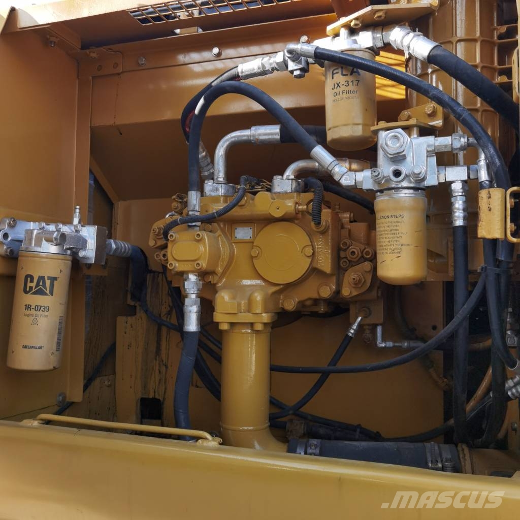 CAT 329 D 履带挖掘机