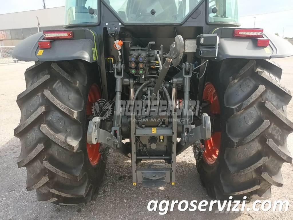 CLAAS ELIOS 3.105 Traktorok