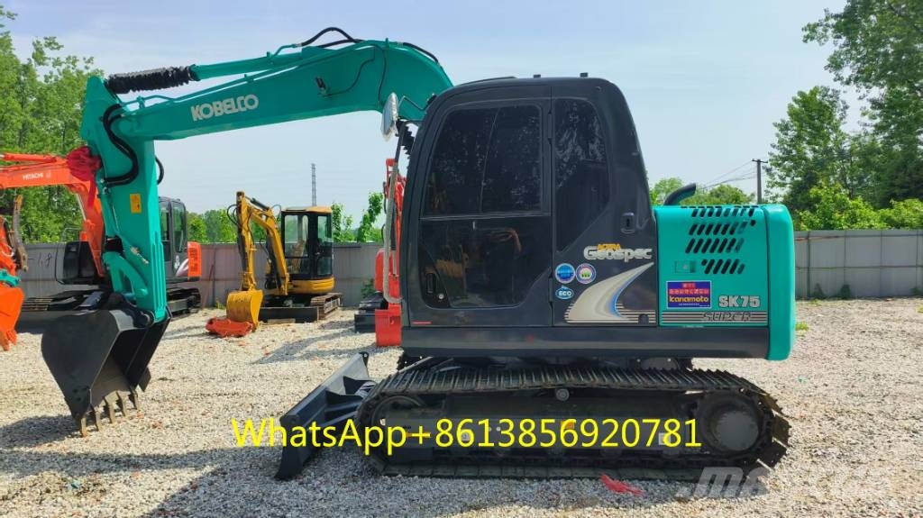 Kobelco SK 75 Paletli ekskavatörler