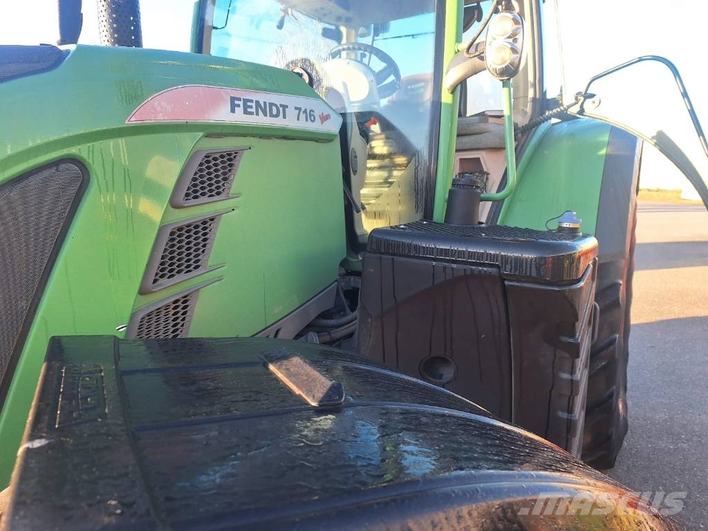 Fendt 716 Profi Трактори
