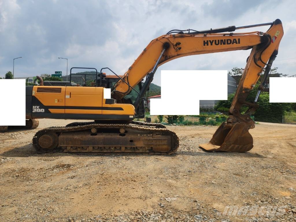 Hyundai HX 300 Gravemaskiner på larvebånd