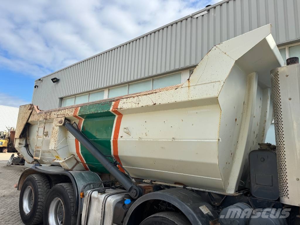 Iveco Trekker 450 Kiperi kamioni