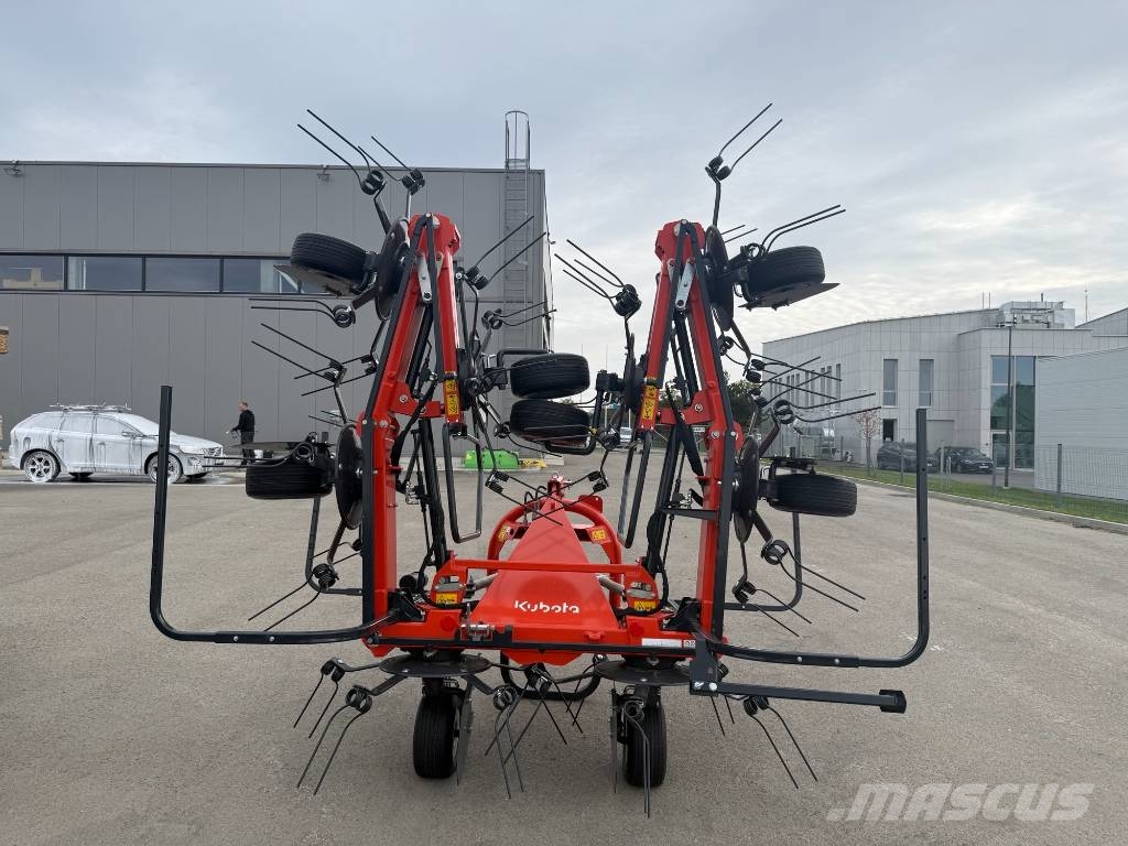 Kubota TE 8080 Obračalniki in zgrabljalniki