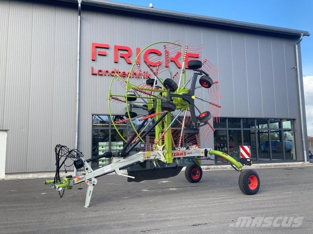 CLAAS Liner 2700 Trend Schwader