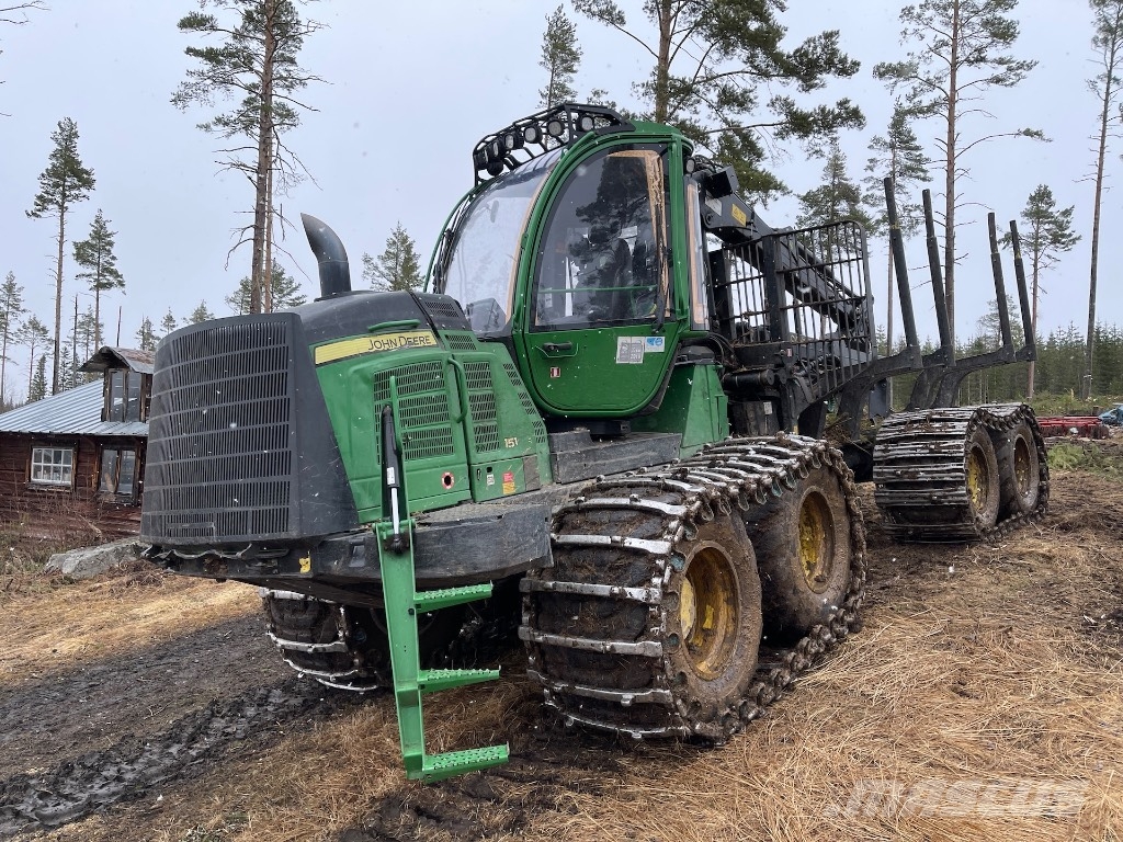 John Deere 1510 E Naudoti miškovežiai (Forvarderiai)