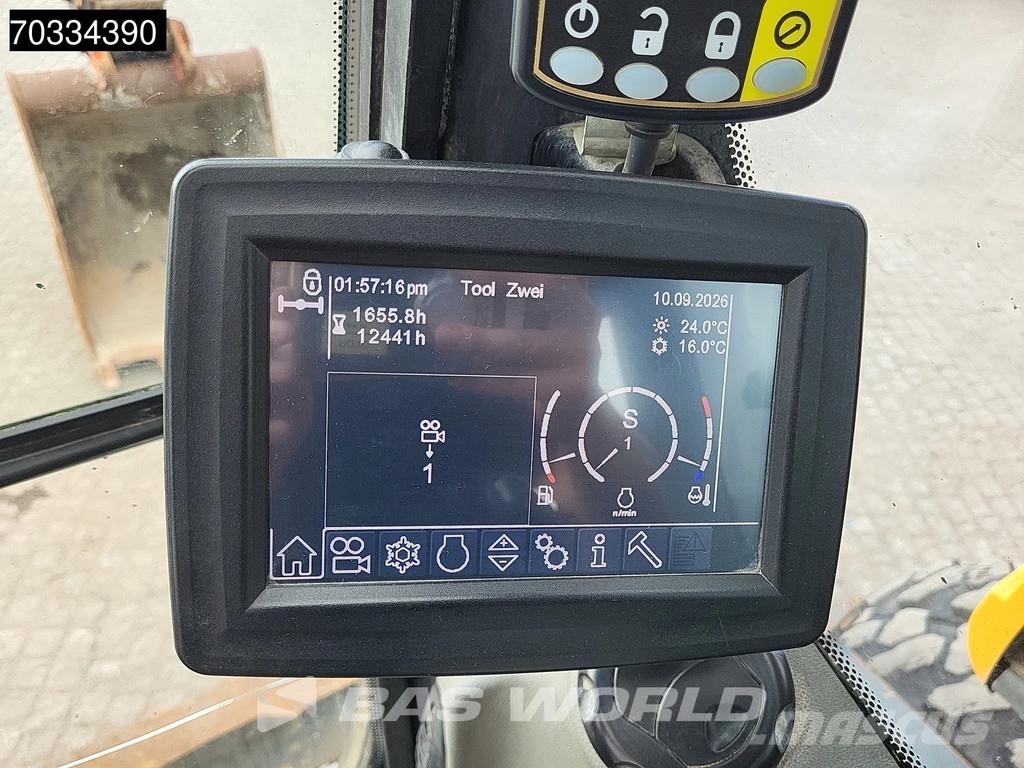 Liebherr A 914 Compact Select حفارات بعجل