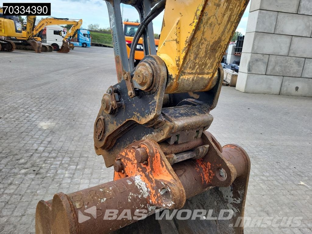 Liebherr A914 Compact Select Bageri na kotačima