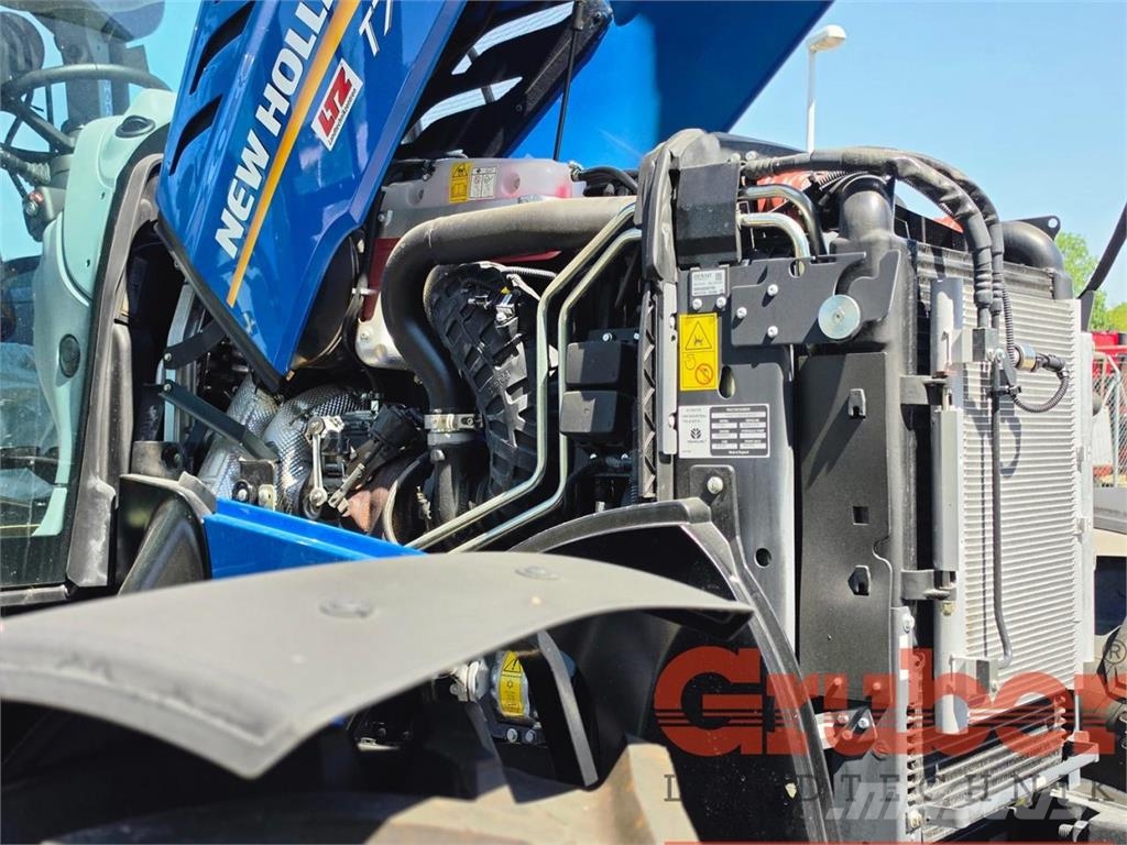 New Holland T7.260 SIDEWINDER II STAGE V Tractors