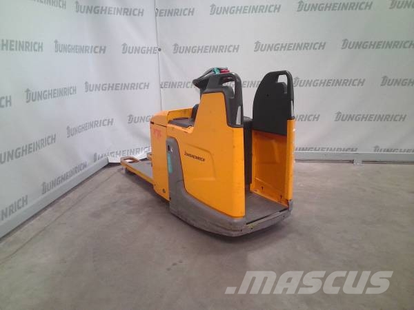 Jungheinrich ERE 225 Lavtløftende truck med platform