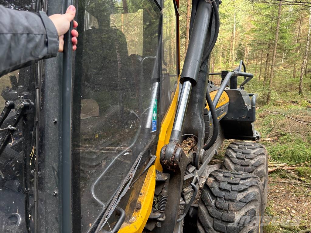 Ponsse SCORPION 8W Harvester