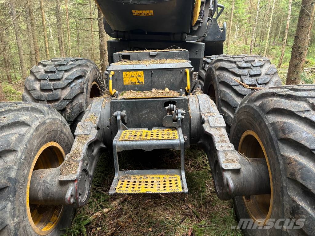 Ponsse SCORPION 8W Harvester
