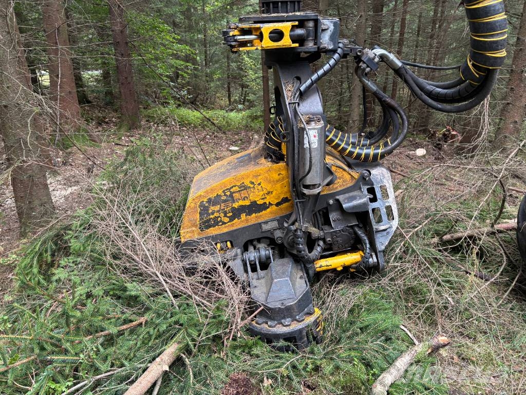 Ponsse SCORPION 8W Harvester