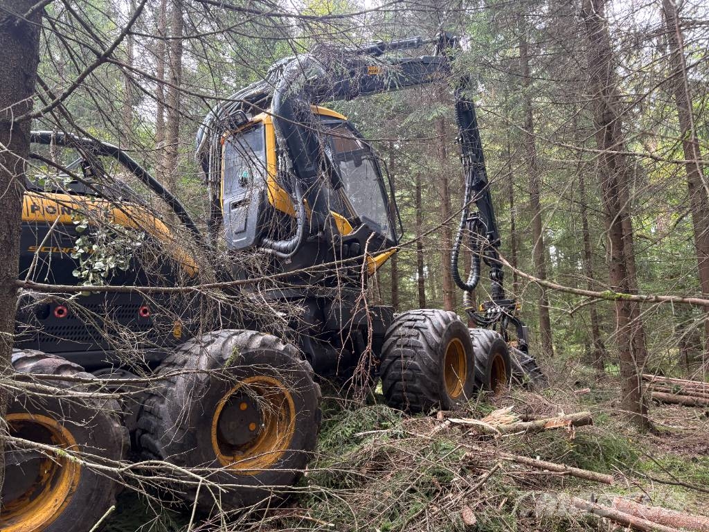 Ponsse SCORPION 8W Harvester