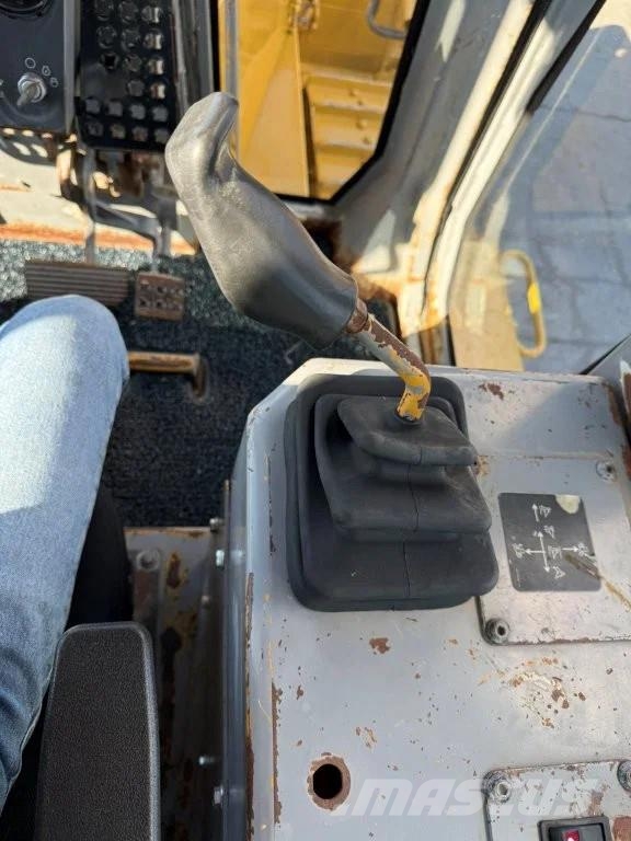 CAT D7G2 (D7R D8R) Rupsdozers