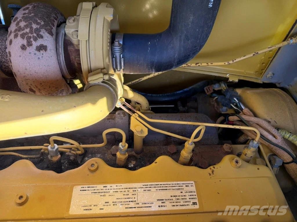 CAT D7G2 (D7R D8R) Rupsdozers