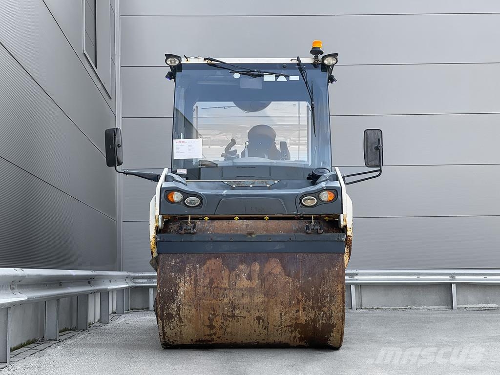 Bomag BW 161 AD-5 مداحل ثنائية الاسطوانة