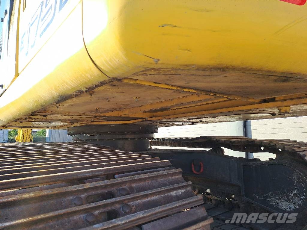 New Holland E 175 C LC Telakaivukoneet
