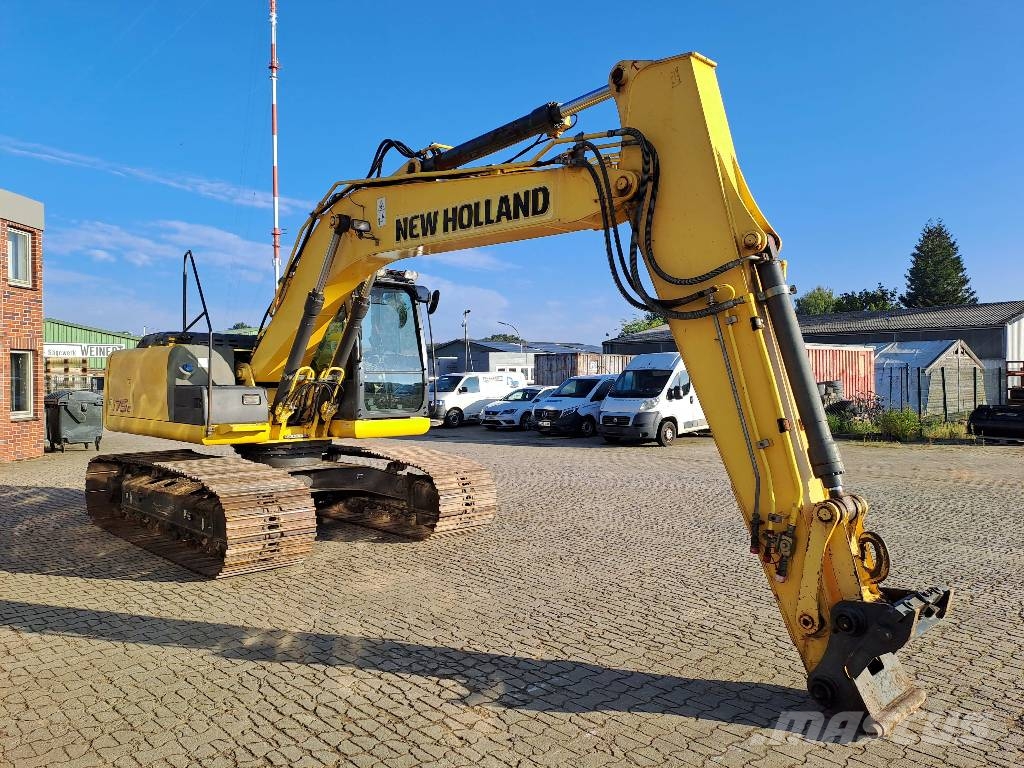 New Holland E 175 C LC Telakaivukoneet