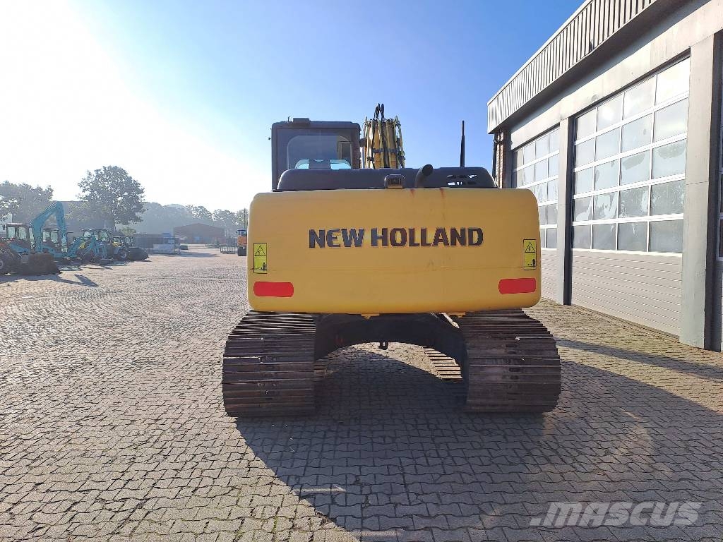 New Holland E 175 C LC Telakaivukoneet