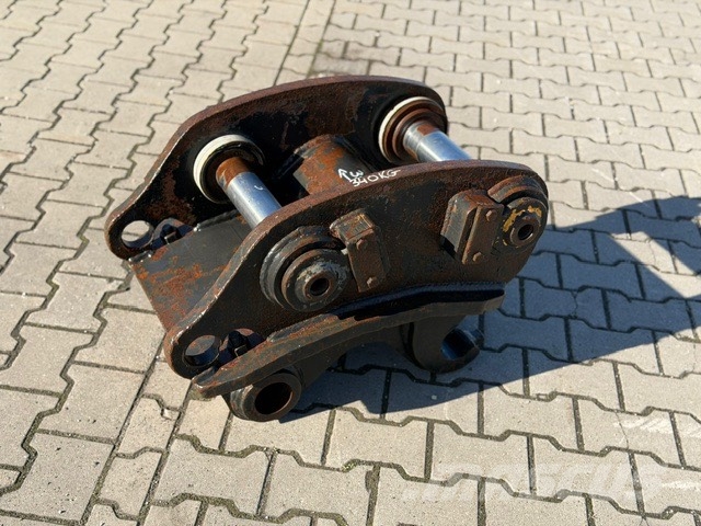 Miller USED BUCKET ADAPTER Швидкі з`єднувачі