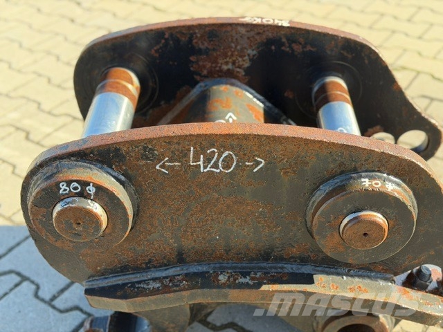 Miller USED BUCKET ADAPTER Швидкі з`єднувачі