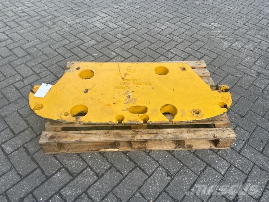 Volvo L30B-Z/X-VOE11306375-Counterweight/Heckgewicht Ходовая часть и подвеска