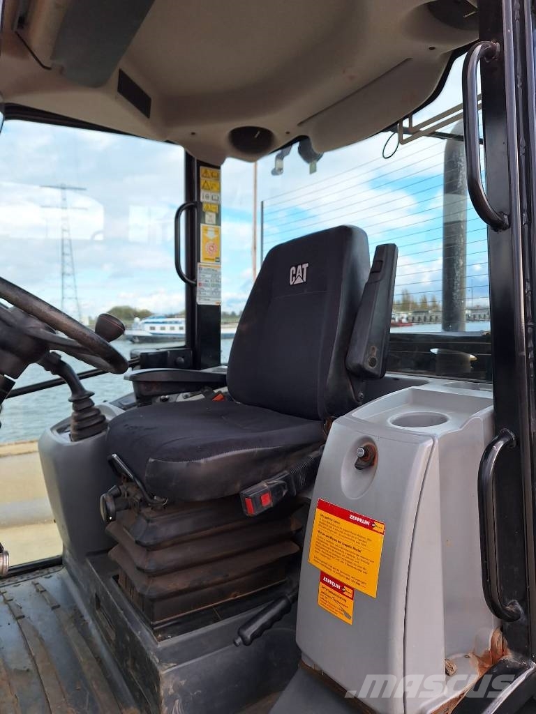 CAT 906 M Radlader