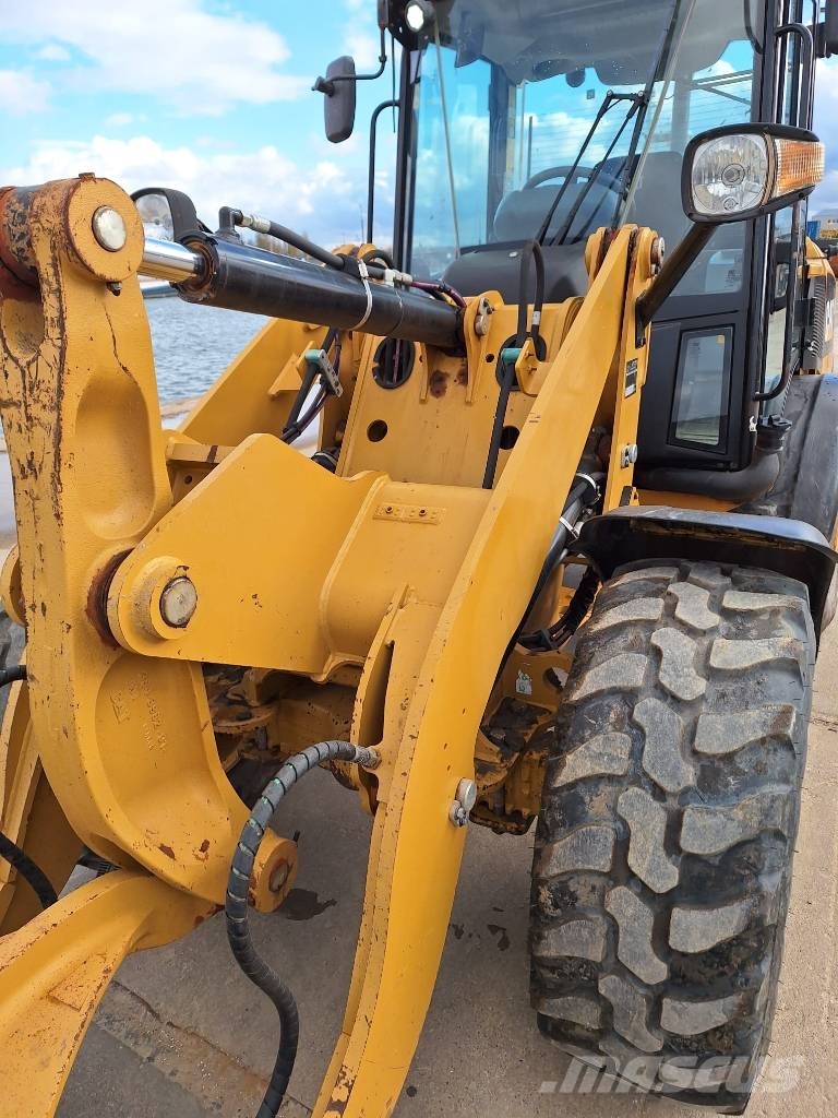 CAT 906 M Radlader