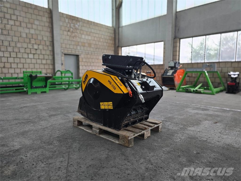Wolf Anbaubrecher MB-C50 S4 Sonstige Landmaschinen