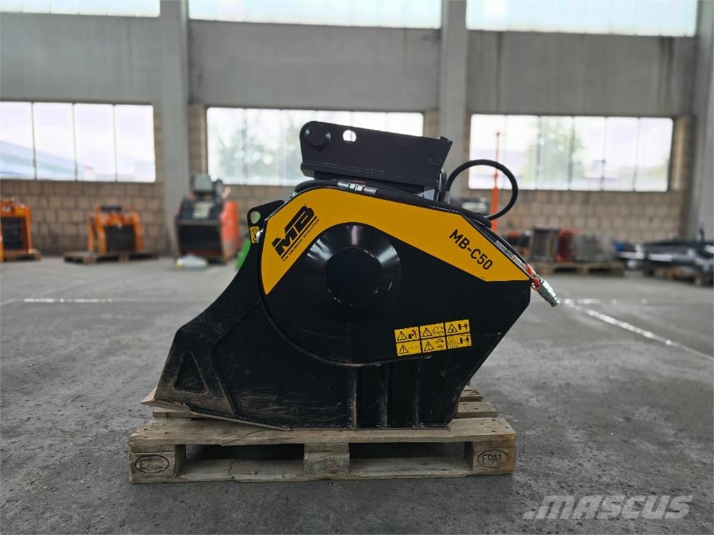 Wolf Anbaubrecher MB-C50 S4 Sonstige Landmaschinen