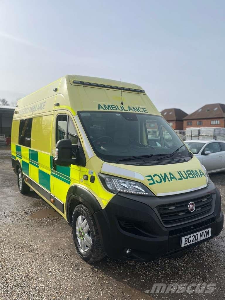 Fiat Ducato A&E Fiat Ducato A&E Vehicle with Stryker Pr Ambulancias