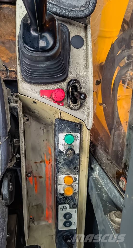 Liebherr R 944 C 大型油圧ショベル12t以上(パワーショベル・ユンボ)