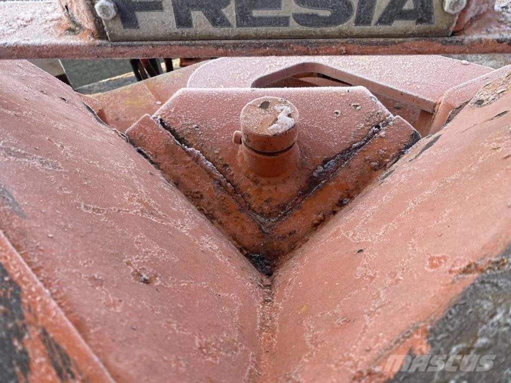 Fresia Snow shovel Kar küreme biçaklari