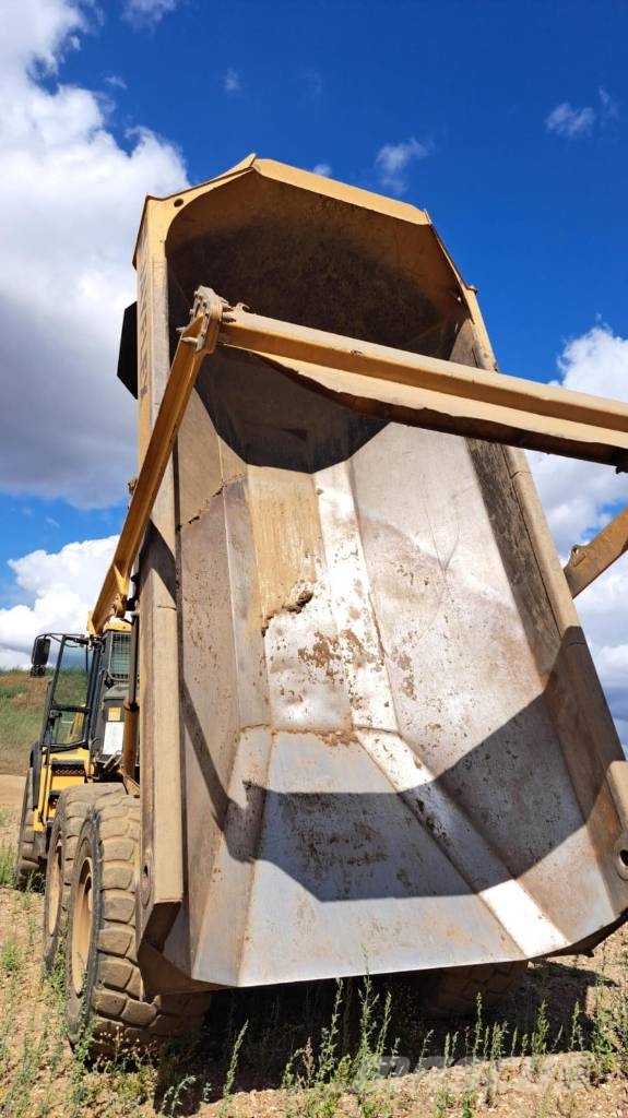 Bell B 30 E Dumpers articolati