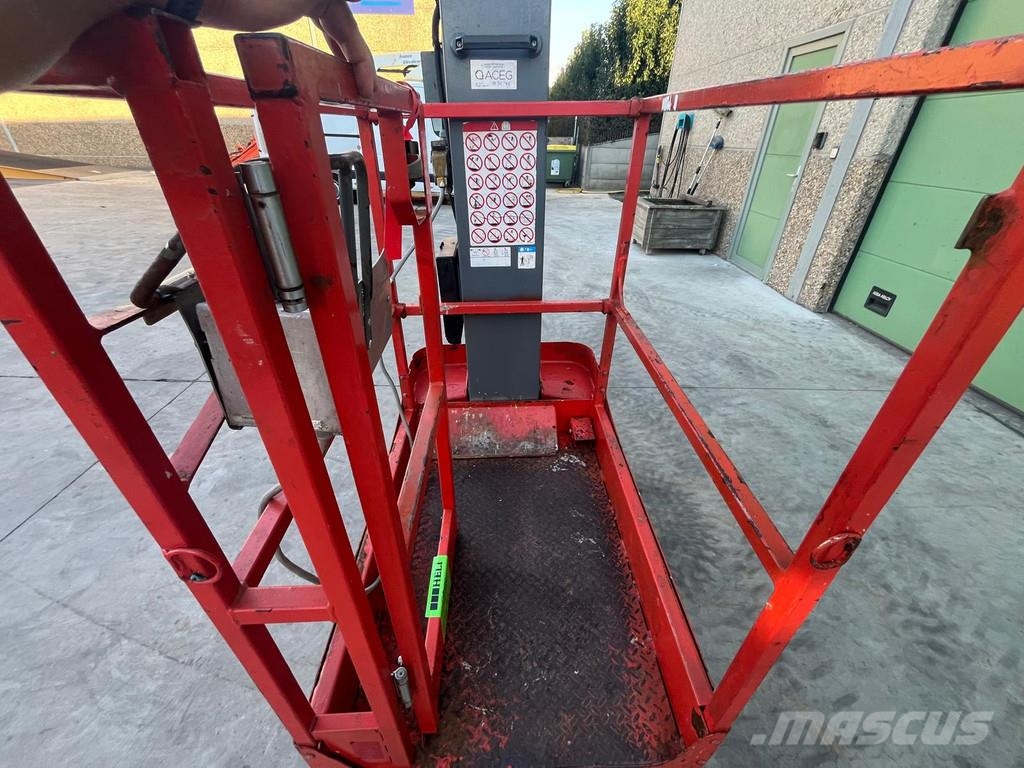 SkyJack SJ16 SJ16 Telescopic boom lifts