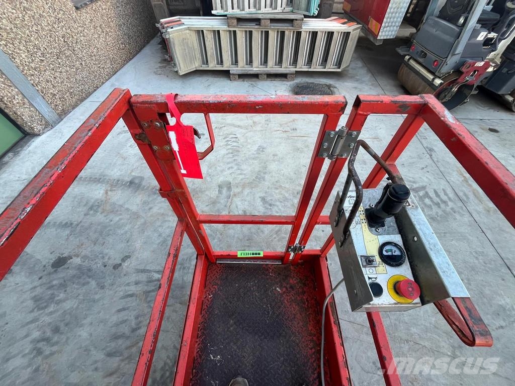 SkyJack SJ16 SJ16 Telescopic boom lifts
