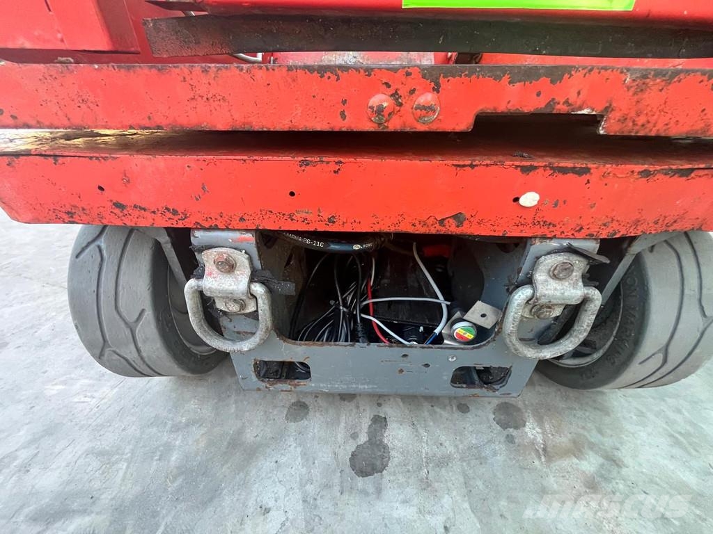 SkyJack SJ16 SJ16 Telescopic boom lifts